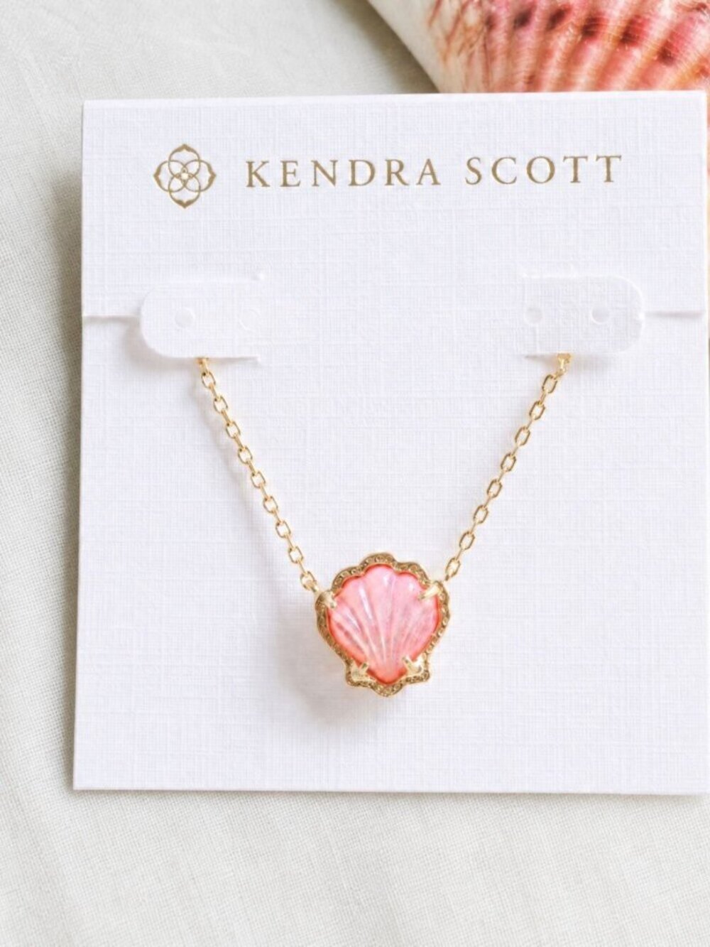 Kendra Scott Brynne Gold Blush Shell Pendant Necklace